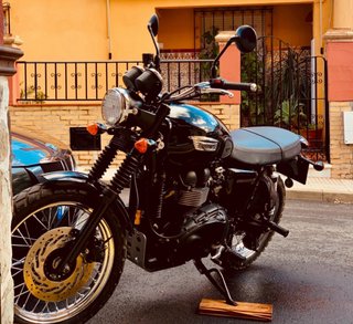 Triumph Scrambler 900 EFI 2013 Negra
