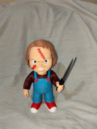 Figura Chucky con Cuchillo