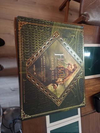 El Hobbit, la desolación de Smaug Armas y vestu...