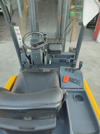 TORILLO ELECTRICO 2000 KG CARRETILLA ELEVADORA