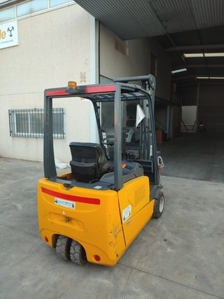 TORILLO ELECTRICO 2000 KG CARRETILLA ELEVADORA