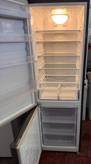 FRIGORÍFICO COMBI NO FROST SAMSUNG EN INOX