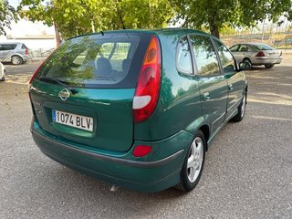 Nissan Almera 2001