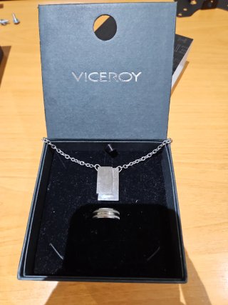 Conjunto Viceroy Colgante y Anillo Hombre