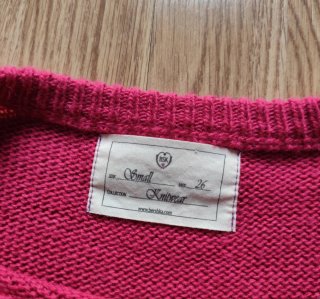 Jersey rosa con estrella gris