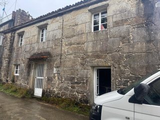 Casa en S. Cosme -Serantes Outes A Coruña