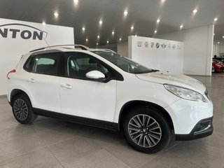 Peugeot 2008 2015