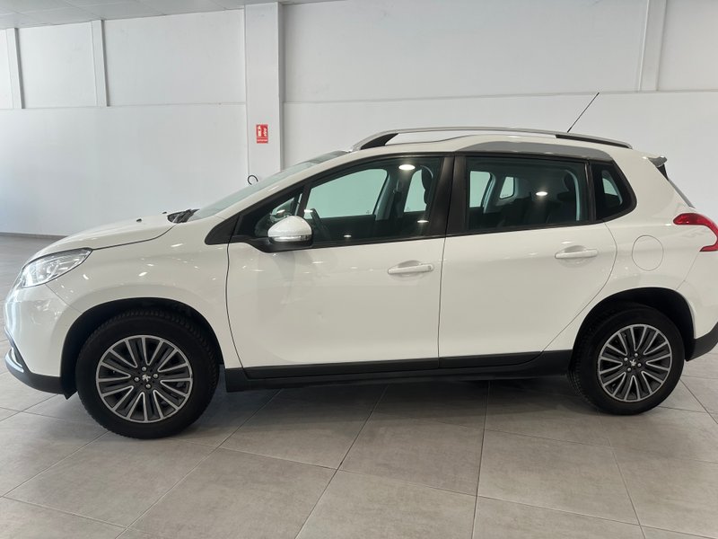 Peugeot 2008 1.2 Pure Tech S&S Active 2015