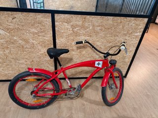 Bicicleta Estilo Cruiser Roja
