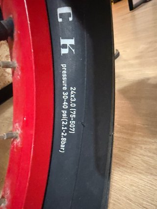 Bicicleta Estilo Cruiser Roja