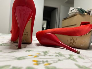 Zapatos de tacón Zara rojos lazo T37