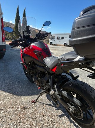 Yamaha Tracer 7 Roja 2022