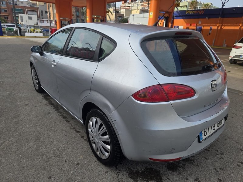SEAT León 2009, foto 2