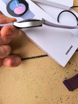 Samsung Galaxy Watch5 LTE Morado
