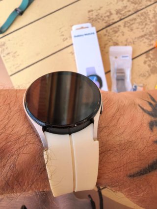 Samsung Galaxy Watch5 LTE Morado