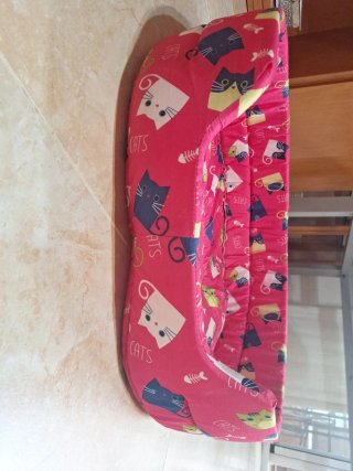 Cama y manta para gatos