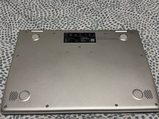 Portátil ASUS Plata