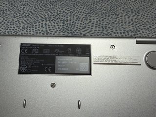 Portátil ASUS Plata