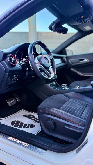 Mercedes CLA 45 AMG