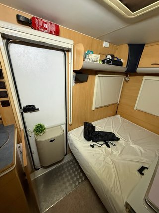 SUN ROLLER PRINCESS 2002 – 5 PLAZAS