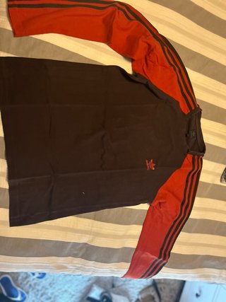Lote 4 Prendas Adidas: 1 Sudadera y 3 Camisetas