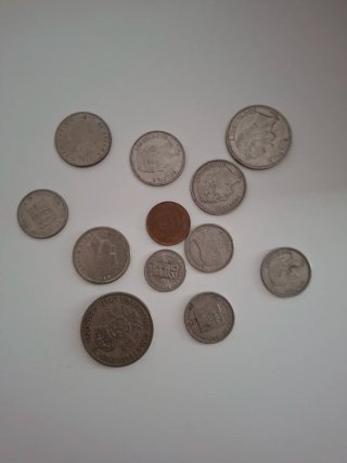 Lotto Misto Monete e Banconote Estere Vintage