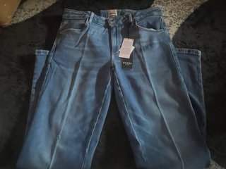 Pantalón Vaquero Guess Talla 32