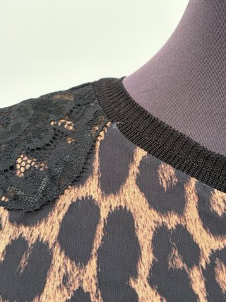 Camiseta Zara Estampado Leopardo Encaje