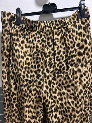 Pantalón Zara Animal Print Talla M