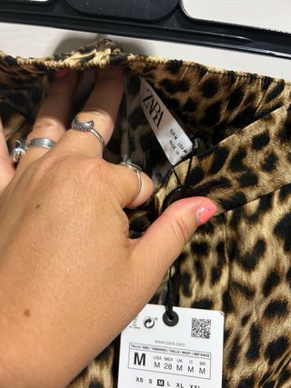Pantalón Zara Animal Print Talla M