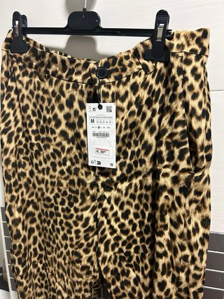 Pantalón Zara Animal Print Talla M