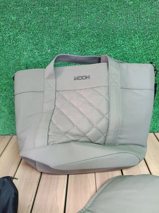 MOON bolsa de pañales de ónix en forma de V