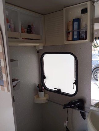 Caravana Adria 750kg