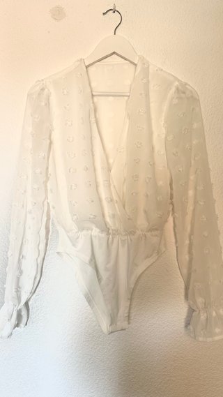 Blusa blanca transparente