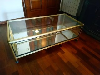 Mesita de salón cristal y metal dorado