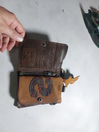 Cartera Desigual de piel marrón
