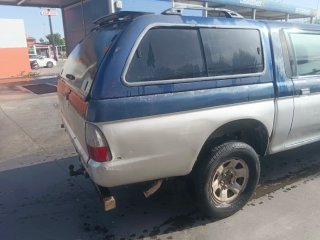 Despiece Mitsubishi L200