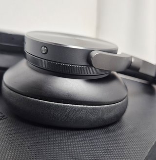 Auriculares Bang & Olufsen H95 (Somos tienda)