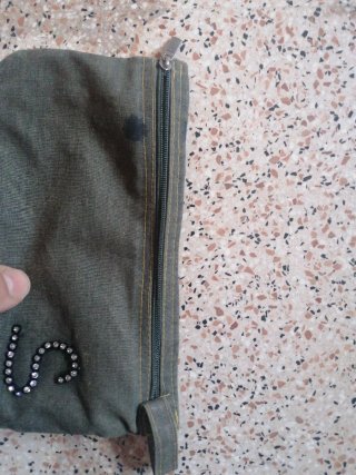 Astuccio con lettera S