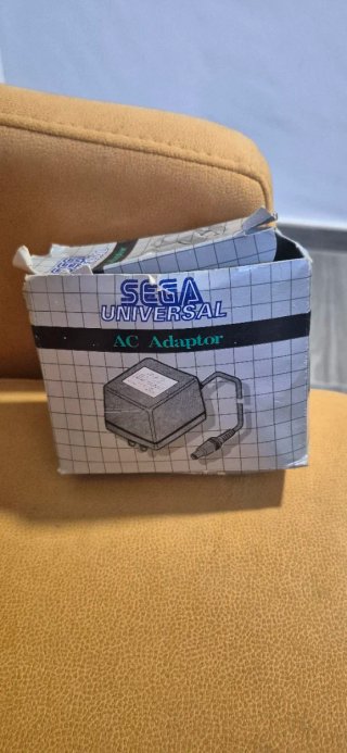 SEGA Game Gear con caja y 3 juegos