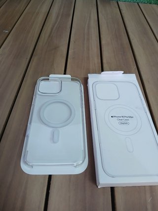 Apple Funda iPhone 16 Pro MagSafe Transparente