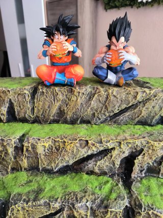 Diorama Dragon Ball Rocas Musgo