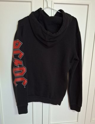 Sudadera AC/DC Bershka Talla S