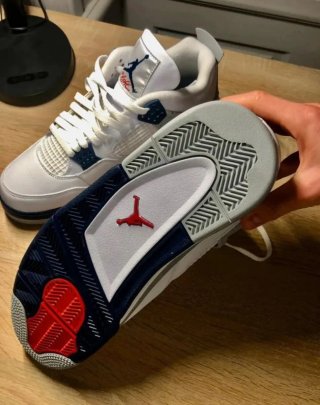 Zapatillas Jordan 4 Talla 40 Nuevas