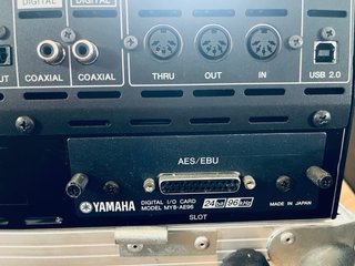 Yamaha 01V96i + Previo AD8-HR + Tarjeta MY8-AE96