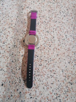 Orologio da polso fucsia