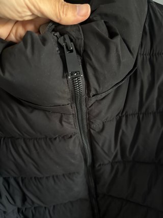 Plumas largo impermeable Mango negro