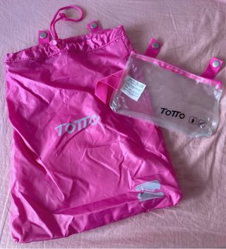 Mochila Escolar Totto 20L Corazones