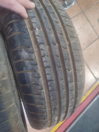 Neumáticos 185/55R15 ZMAX 82V