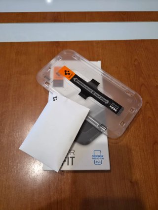 Protettore Schermo iPhone 14 Pro Max Spigen